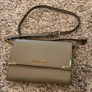 Calvin Klein Crossbody